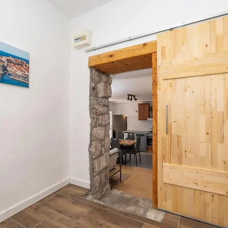 One Bedroom Ranch House Apartment Dubrovnik